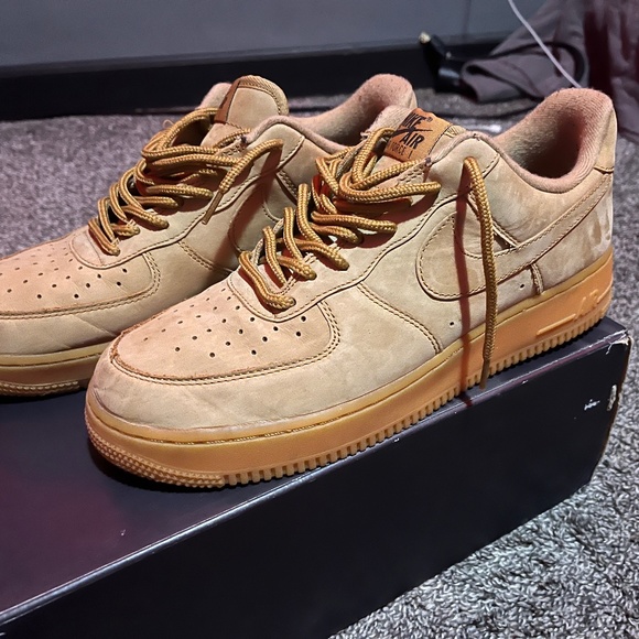 Air Force 1 Wheat(s) - Picture 1 of 1